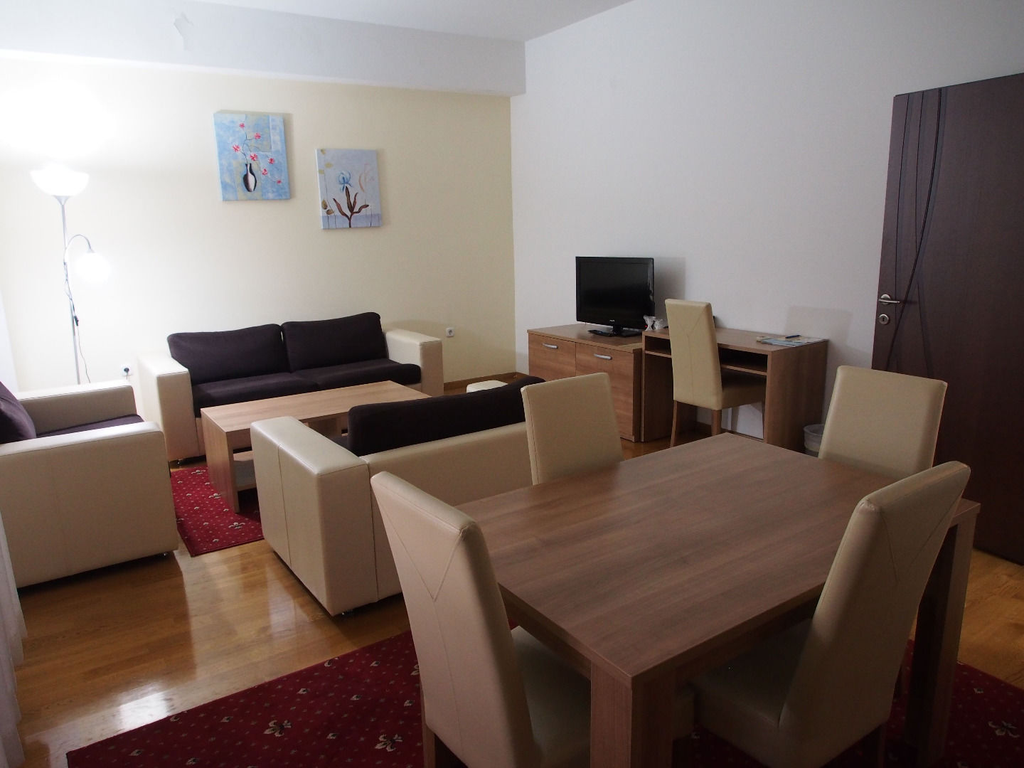 Tcc Grand Plaza Hotel Szkopje Szoba fotó
