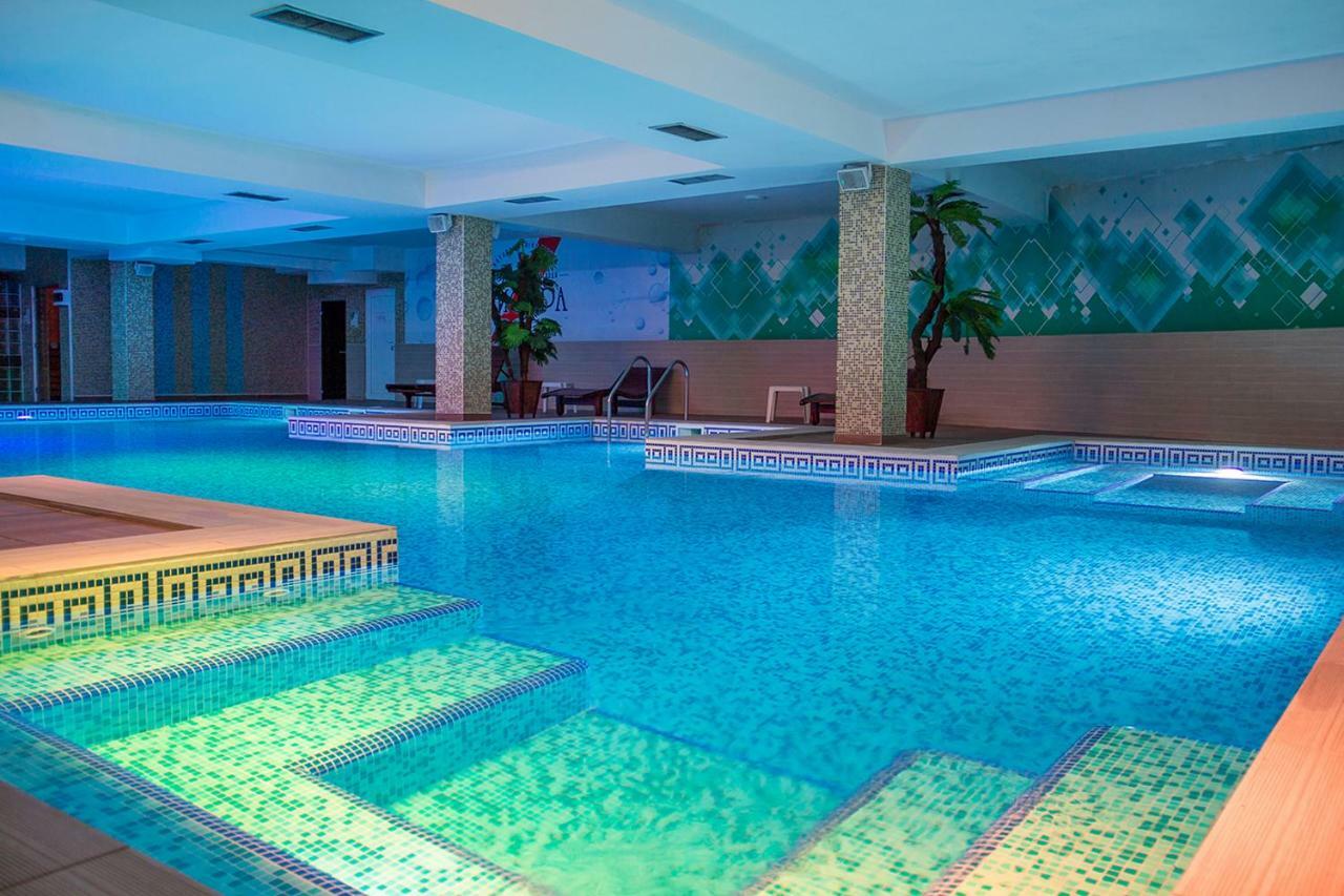 Tcc Grand Plaza Hotel Szkopje Kültér fotó